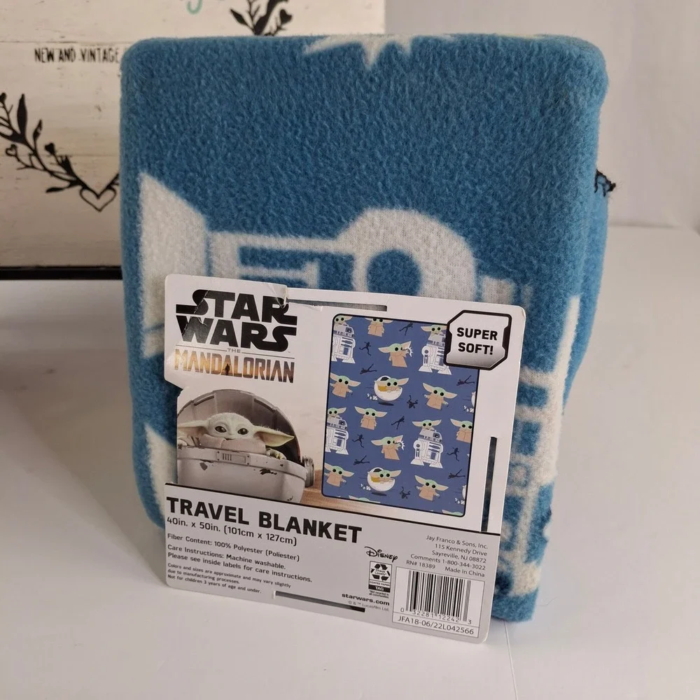 Star Wars The Mandalorian Grogu R2-D2 Travel Blanket Blue 40x50 Baby Yoda Disney